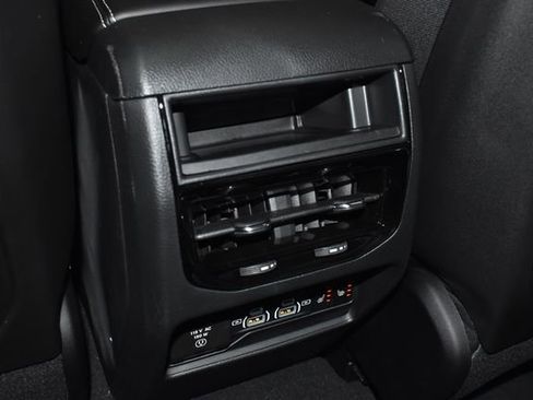 New 2025 Jeep Grand Cherokee Limited image 28