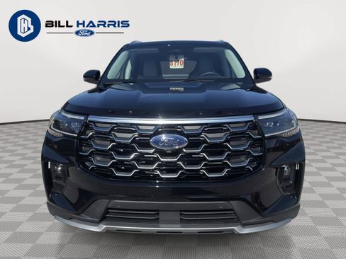 New 2026 Ford Explorer Platinum w/ LUX Leather Package AWD/4WD image 2