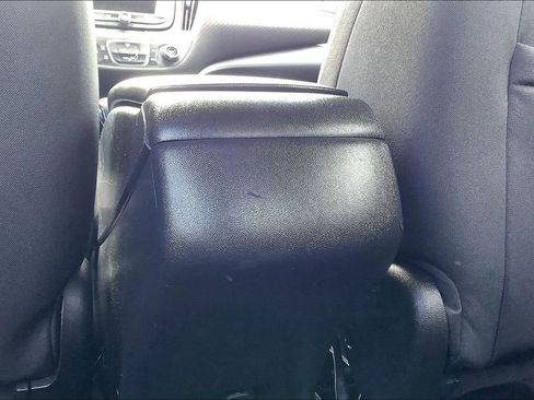 Used 2022 Chevrolet Malibu LS FWD image 39