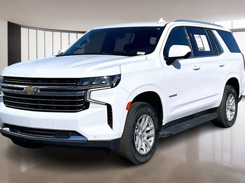 Used 2024 Chevrolet Tahoe LT image 3