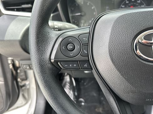 Certified 2023 Toyota Corolla LE FWD image 19