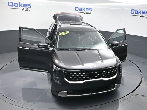 Certified 2025 Kia Carnival SX image 59