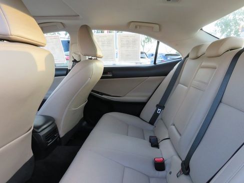 Used 2017 Lexus IS 200t image 18