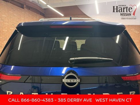 Certified 2023 Nissan Pathfinder SL image 48