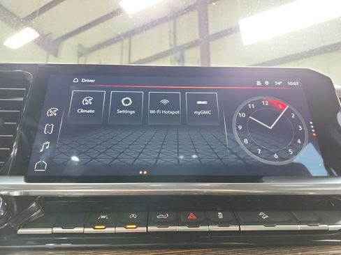 Used 2024 GMC Sierra 1500 Elevation w/ Preferred Package AWD/4WD image 32