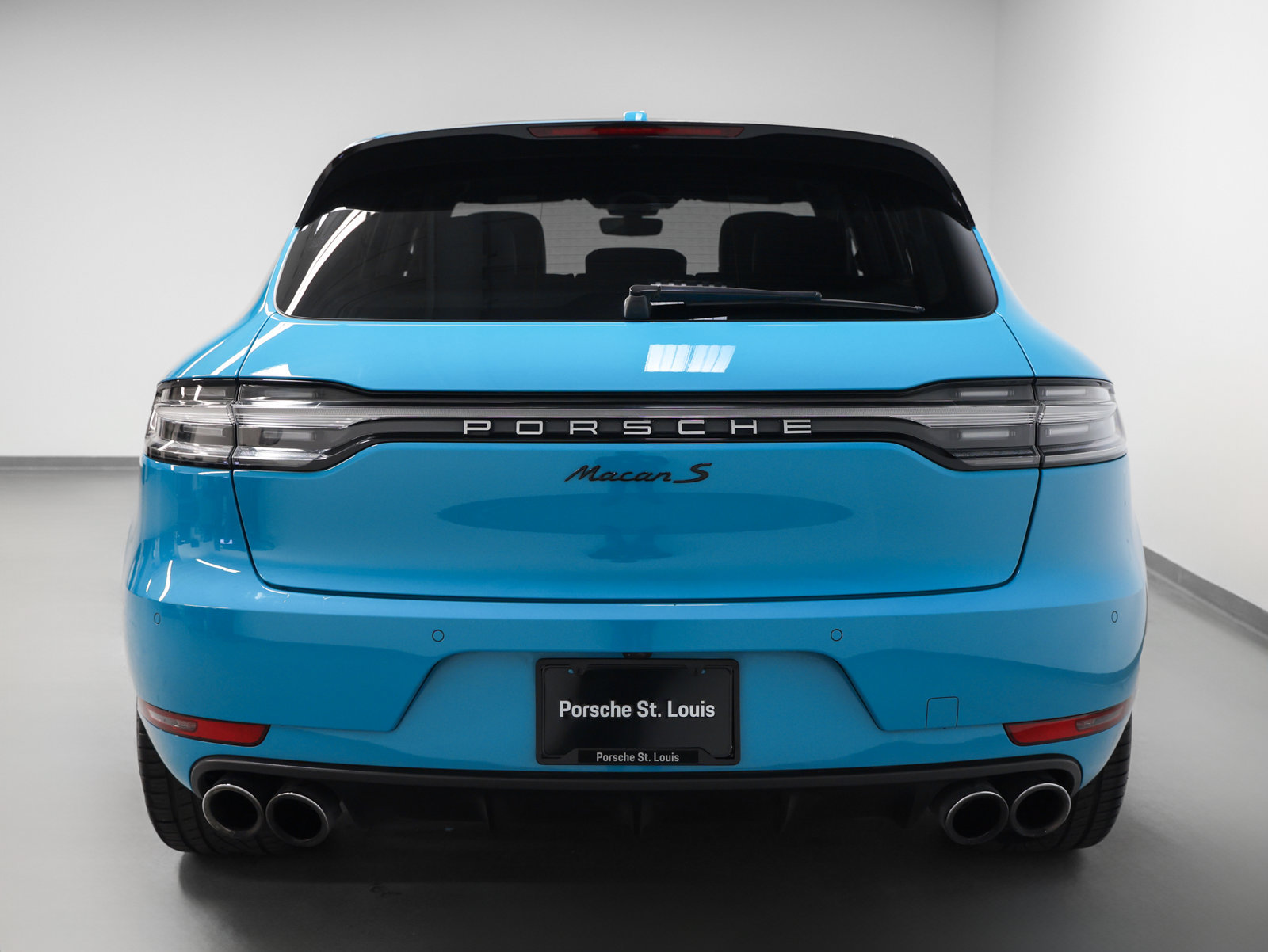 Certified 2021 Porsche Macan S AWD/4WD image 11