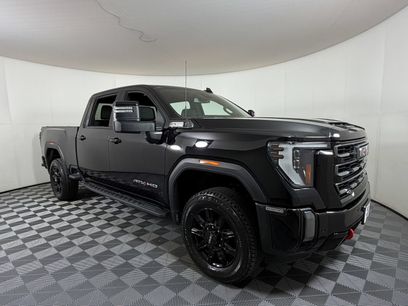 Used 2024 GMC Sierra 2500 AT4