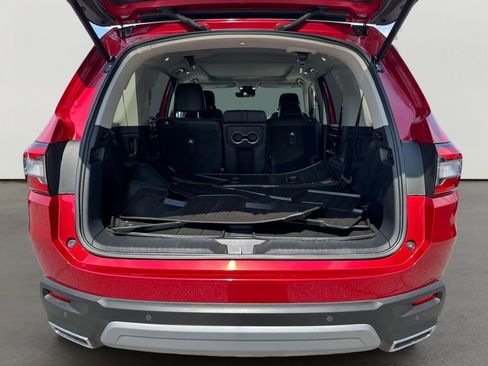 Used 2025 Honda Pilot Elite image 13