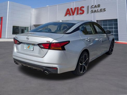 Used 2025 Nissan Altima 2.5 SR image 6