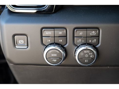 New 2026 GMC Sierra 1500 AT4X AWD/4WD image 31