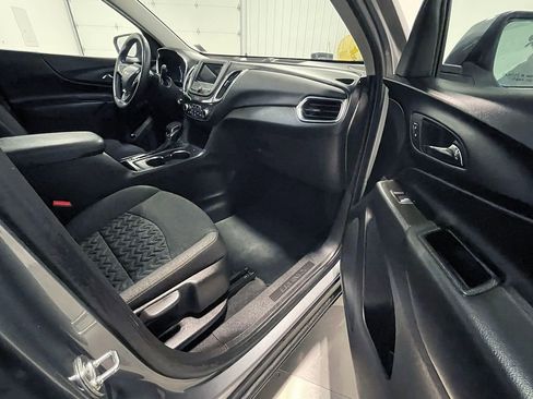 Used 2024 Chevrolet Equinox LT image 25