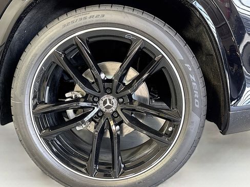 New 2026 Mercedes-Benz GLS 450 4MATIC image 30