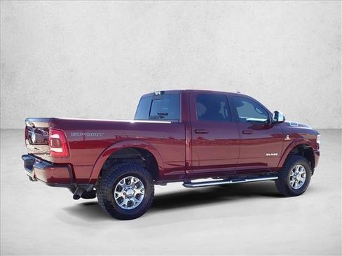 Used 2022 RAM 2500 Laramie AWD/4WD image 4