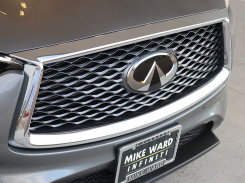 Certified 2025 INFINITI QX50 Luxe image 12