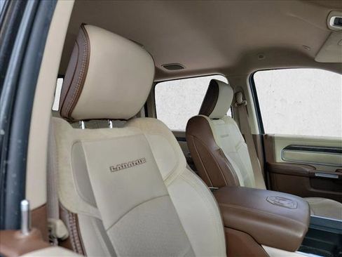 Used 2019 RAM 2500 Laramie image 15