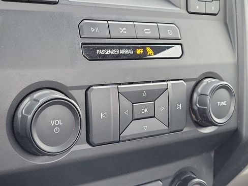 Certified 2020 Ford F150 XL w/ Equipment Group 101A Mid image 26