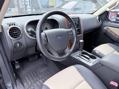 Used 2010 Ford Explorer Eddie Bauer image 12