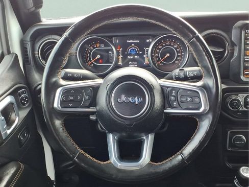 Used 2021 Jeep Wrangler Unlimited Sahara AWD/4WD image 22