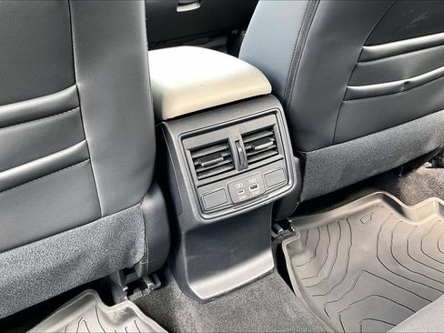 Certified 2026 Subaru Forester Premium AWD/4WD image 24