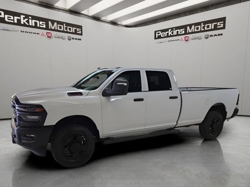 New 2026 RAM 2500 Tradesman AWD/4WD image 1