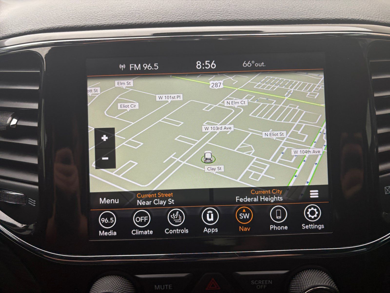 Used 2022 Jeep Grand Cherokee Laredo X AWD/4WD image 22