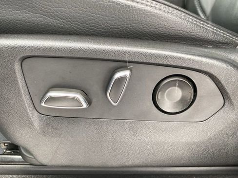 Used 2022 GMC Yukon Denali w/ Max Trailering Package image 19