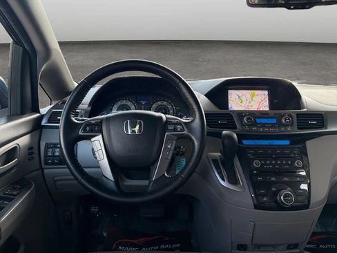 Used 2012 Honda Odyssey Touring Elite image 29