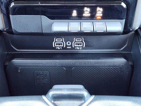 Used 2025 RAM 1500 Lone Star image 27