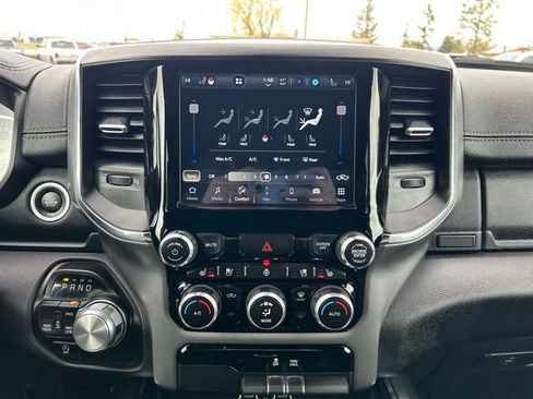 Used 2024 RAM 1500 Laramie AWD/4WD image 20