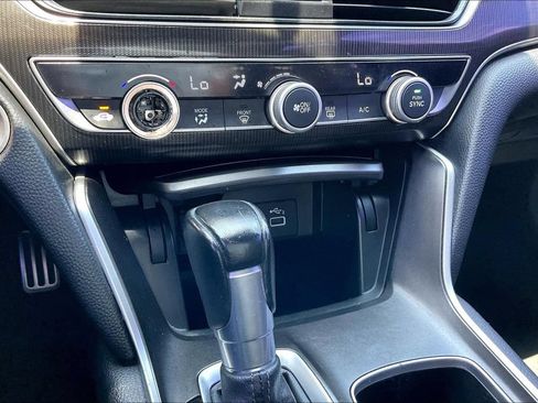 Used 2022 Honda Accord Sport image 24