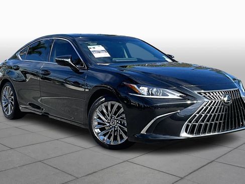 Used 2024 Lexus ES 350 w/ Accessory Package (Z1) image 2