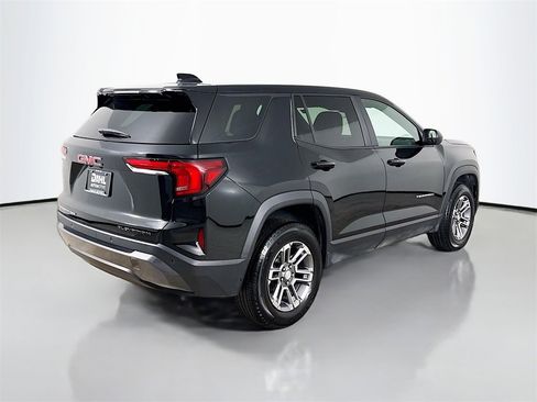 Used 2025 GMC Terrain Elevation image 17