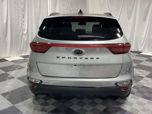 Used 2021 Kia Sportage S w/ S FWD Premium Package image 3