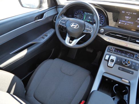 Used 2021 Hyundai Palisade SEL w/ Convenience Package image 9