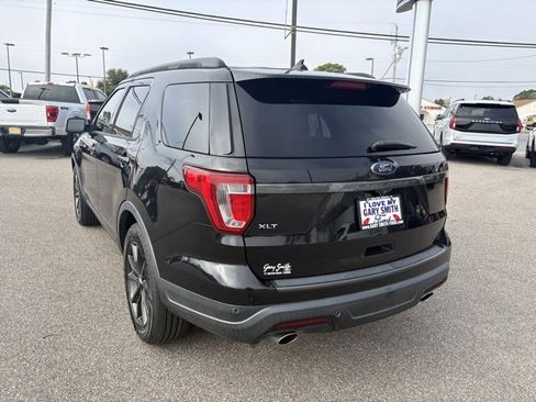 Certified 2019 Ford Explorer XLT w/ Equipment Group 202A image 6