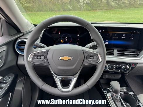 New 2026 Chevrolet Trax LT w/ LT Convenience Package image 19