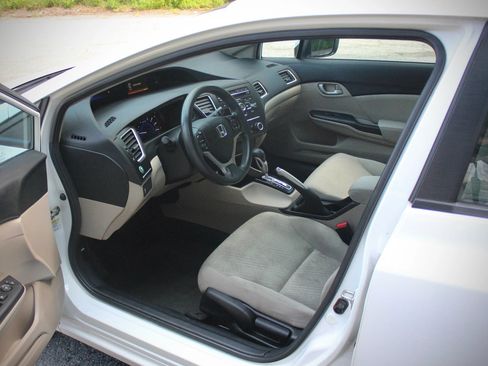 Used 2014 Honda Civic LX image 79