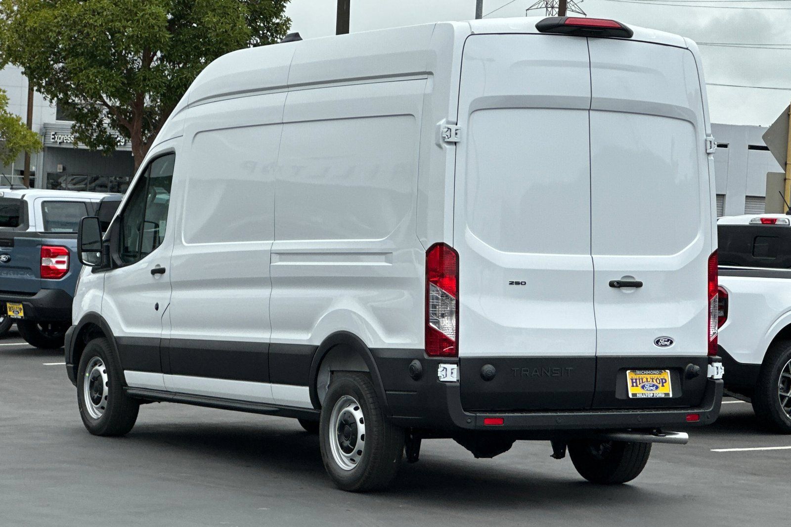 New 2027 Ford Transit 250 148 High Roof RWD image 6