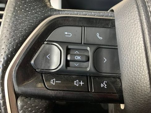 Used 2022 Toyota Tundra SR5 AWD/4WD image 27