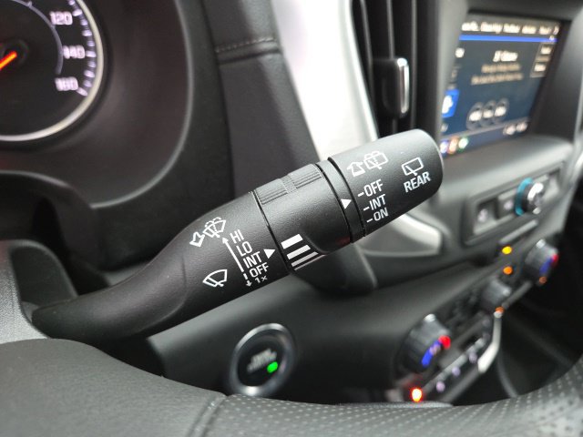 Used 2024 GMC Terrain SLE w/ Driver Convenience Package AWD/4WD image 61