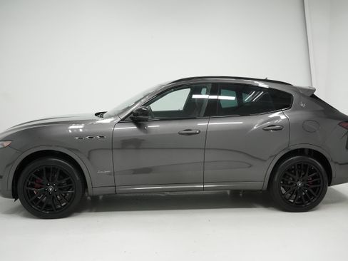 Used 2021 Maserati Levante GranSport image 7