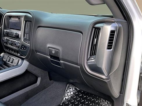 Used 2018 Chevrolet Silverado 1500 LTZ Z71 w/ LTZ Plus Package image 23