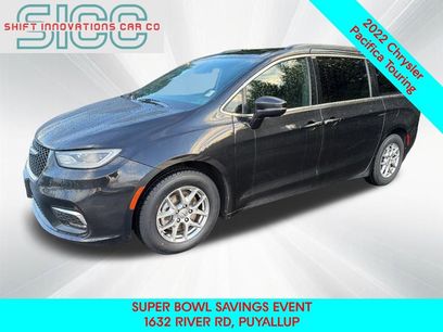 Used 2022 Chrysler Pacifica Touring