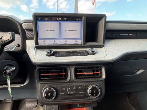 Used 2023 Ford Maverick XLT image 14