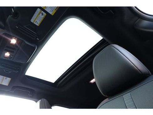 New 2026 Subaru Outback Touring XT AWD/4WD image 36