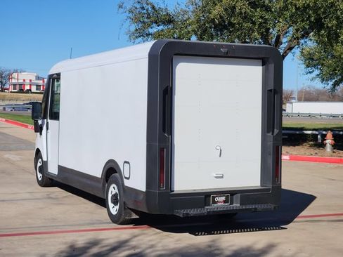 New 2025 Chevrolet Brightdrop 600 FWD image 3