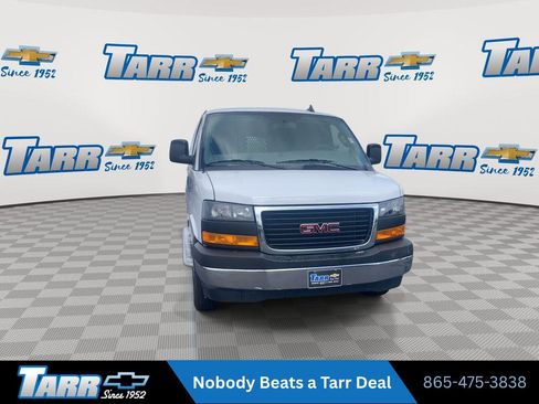 Used 2024 GMC Savana 2500 w/ Driver Convenience Package RWD image 3