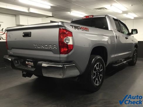 Used 2017 Toyota Tundra SR5 image 10