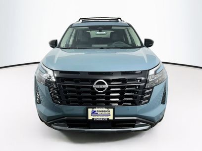New 2026 Nissan Pathfinder Platinum