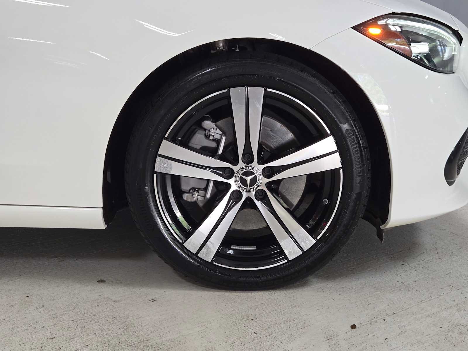 Used 2023 Mercedes-Benz C 300 4MATIC Sedan image 9